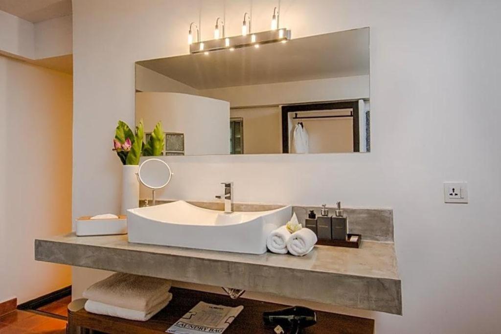 Mulberry Hotel Сием Реап Екстериор снимка